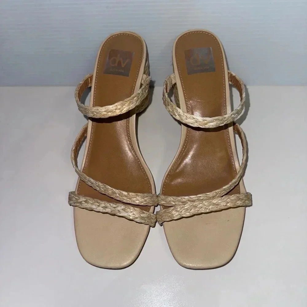 Women's DV by Dolce Vita Sandals, Size 7, Beige Straw Straps - Picture 1 of 14